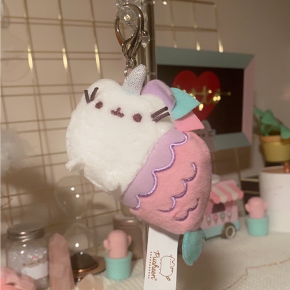 Pusheen Blind Box Series 17 - Picture 2 of 2